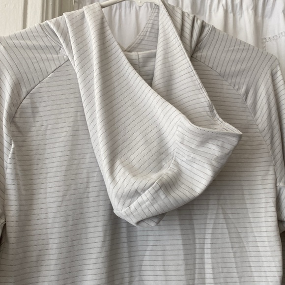 Lululemon Drysense Hoodie long sleeves Size XS - Picture 11 of 13
